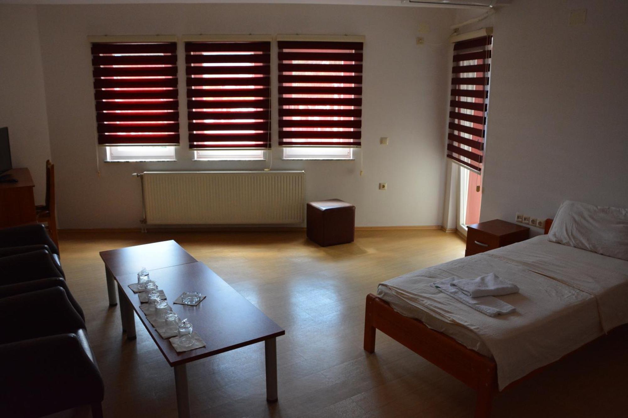 Arabella Hotel Kicsevo Kültér fotó